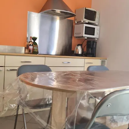 Grand Studio-loft-grand Parking-climatise-proche Centre Ajaccio (Corsica)